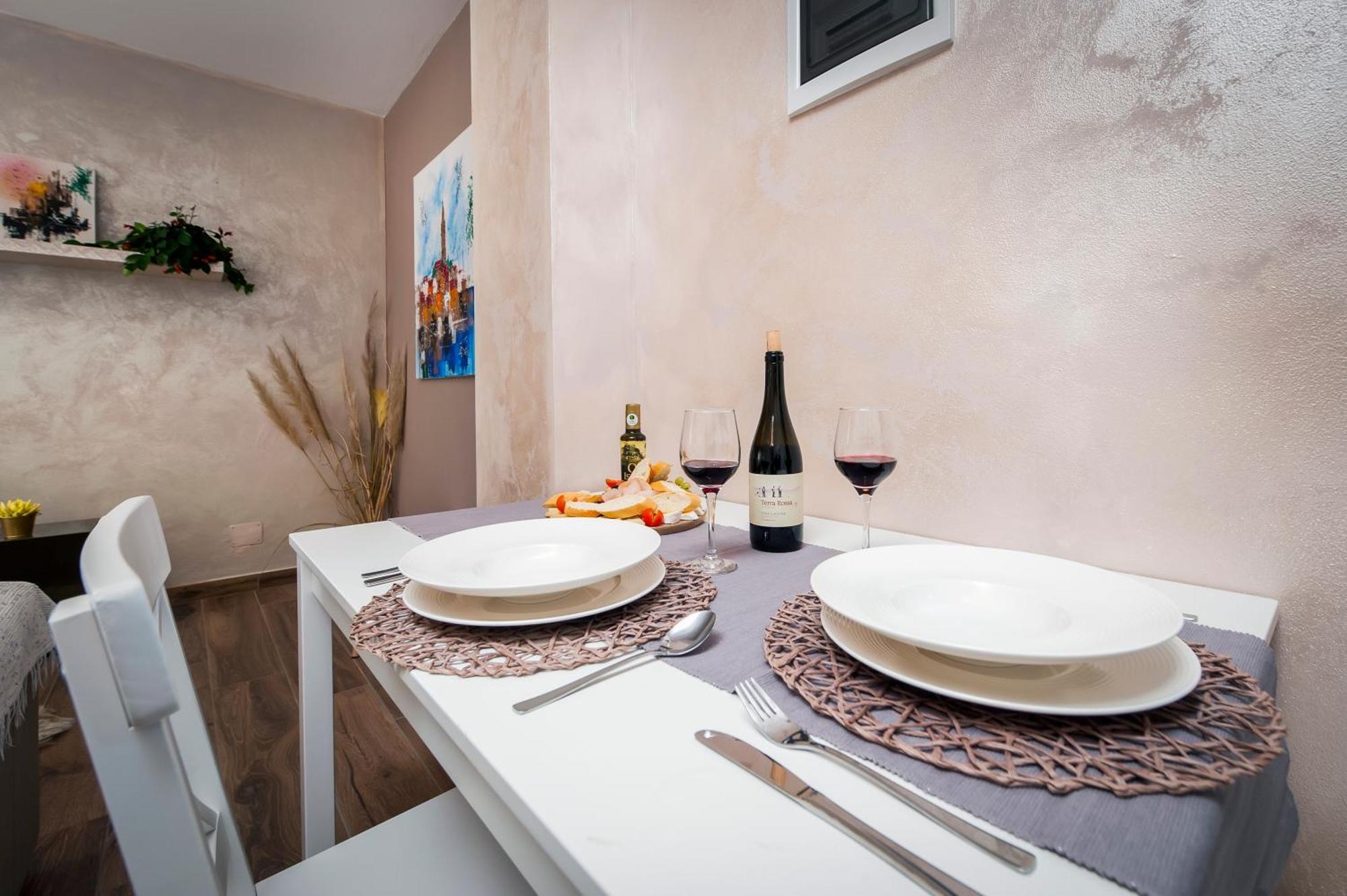 Apartman Lorena Rovinj Exteriör bild