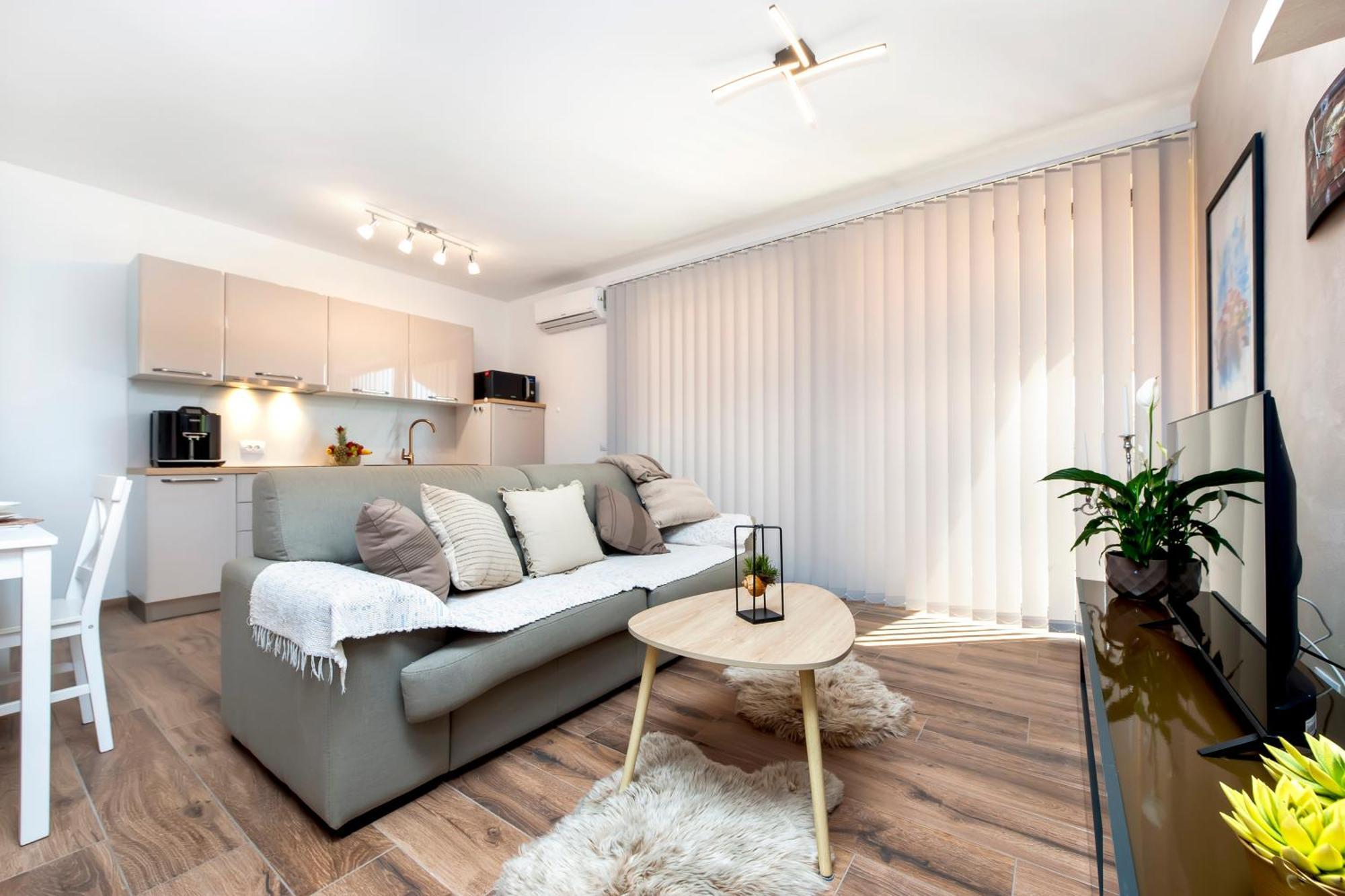 Apartman Lorena Rovinj Exteriör bild